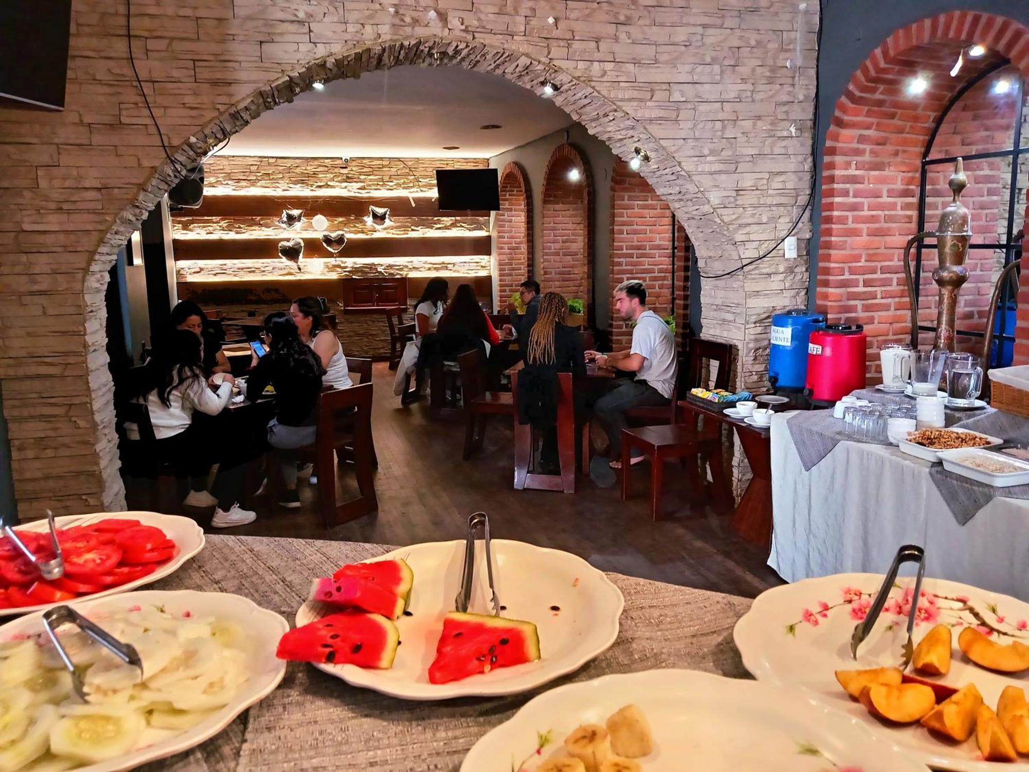 Kultur Berlin Hostel & Suites Сукре Екстериор снимка