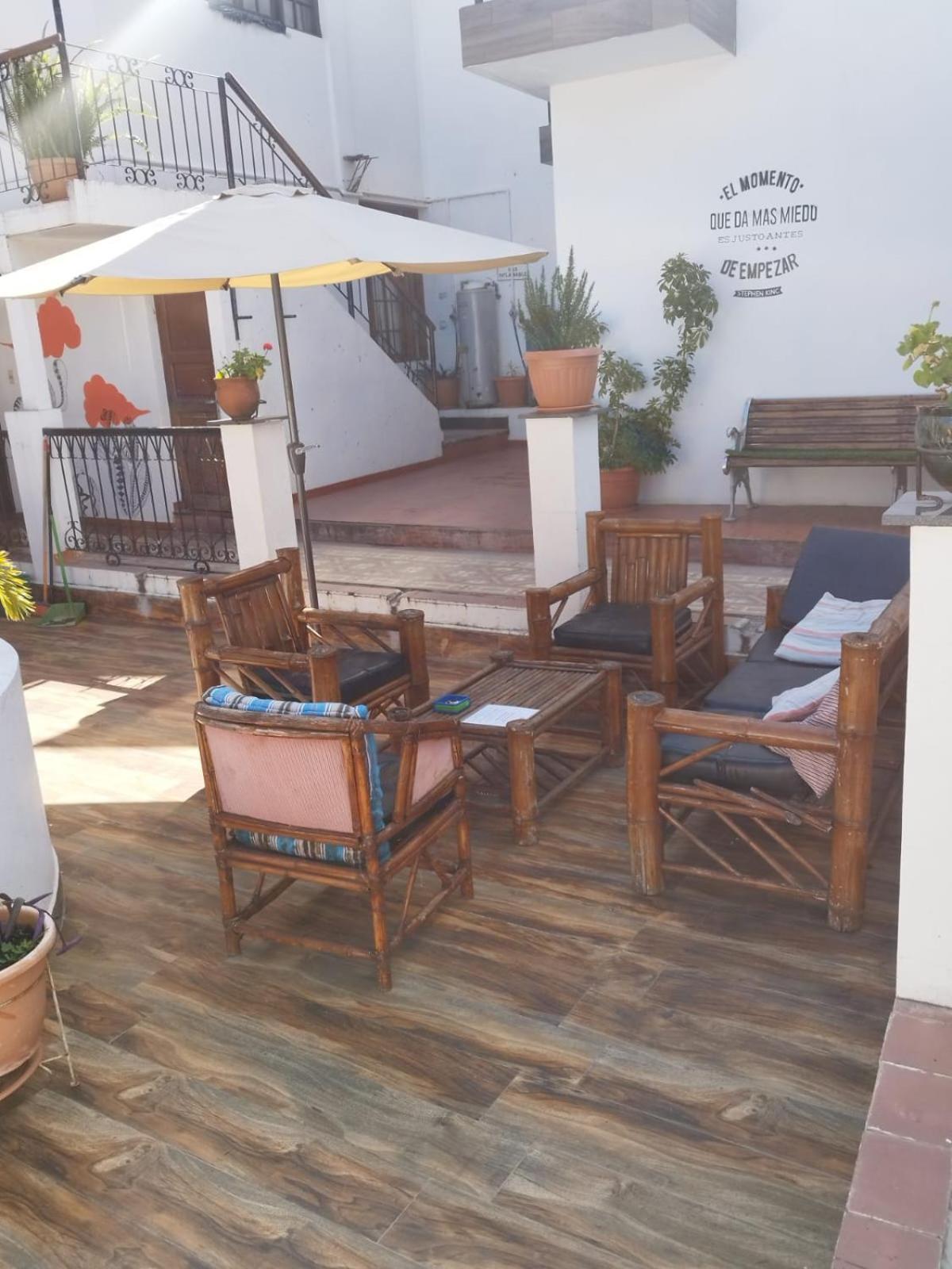 Kultur Berlin Hostel & Suites Сукре Екстериор снимка